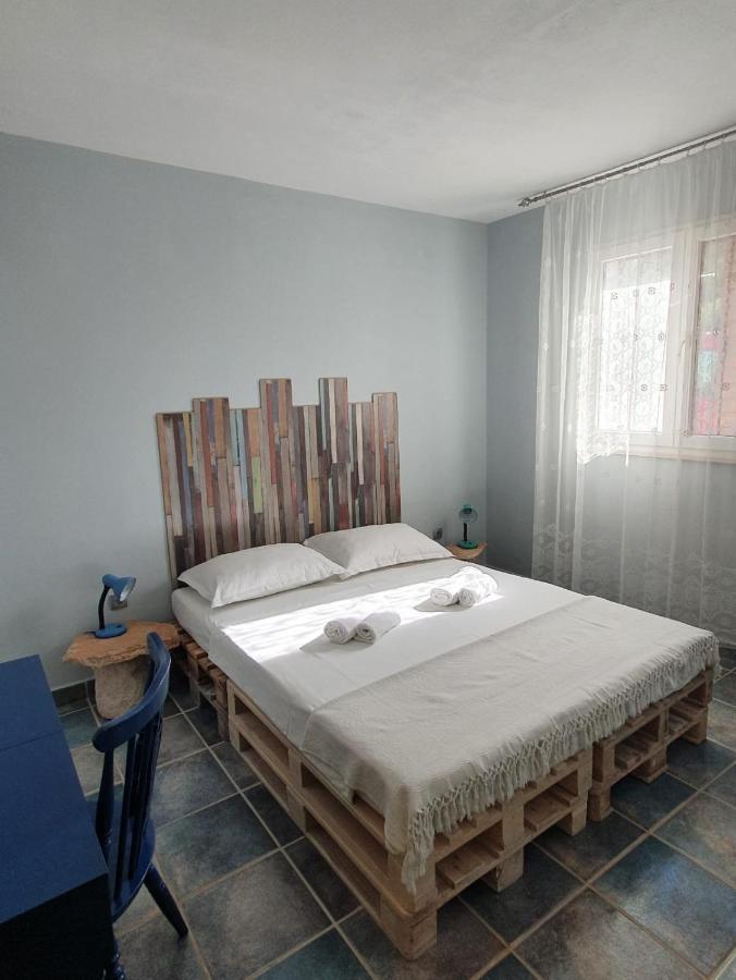 Apartmani Huljic Stari Grad  Luaran gambar